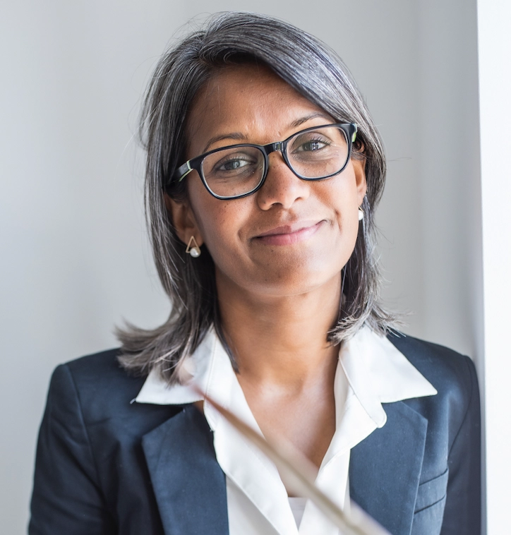 Farzana Headshot Main